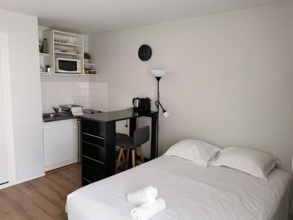 Charmant Logement Avec Parking#Tours Les Halles Kültér fotó